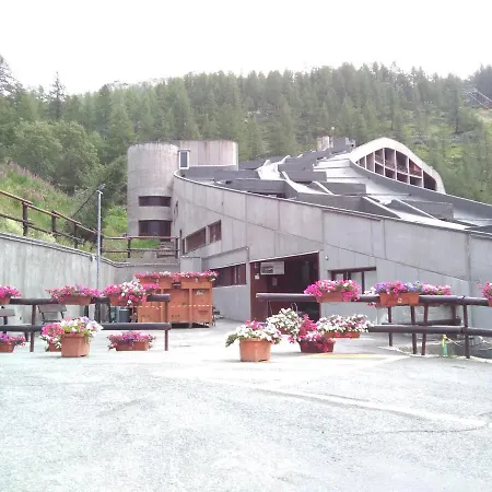 Achillea Alpina Cervinia Vda Vacanze In Vetta Cir 0249 * ברויל-קרוויניה