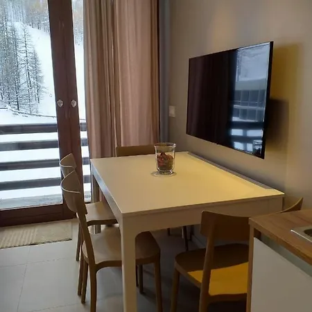 Achillea Alpina Cervinia Vda Vacanze In Vetta Cir 0249 דירה ברויל-קרוויניה