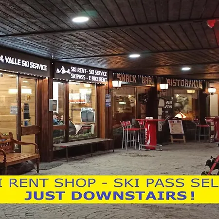 Achillea Alpina Cervinia Vda Vacanze In Vetta Cir 0249 アパート *